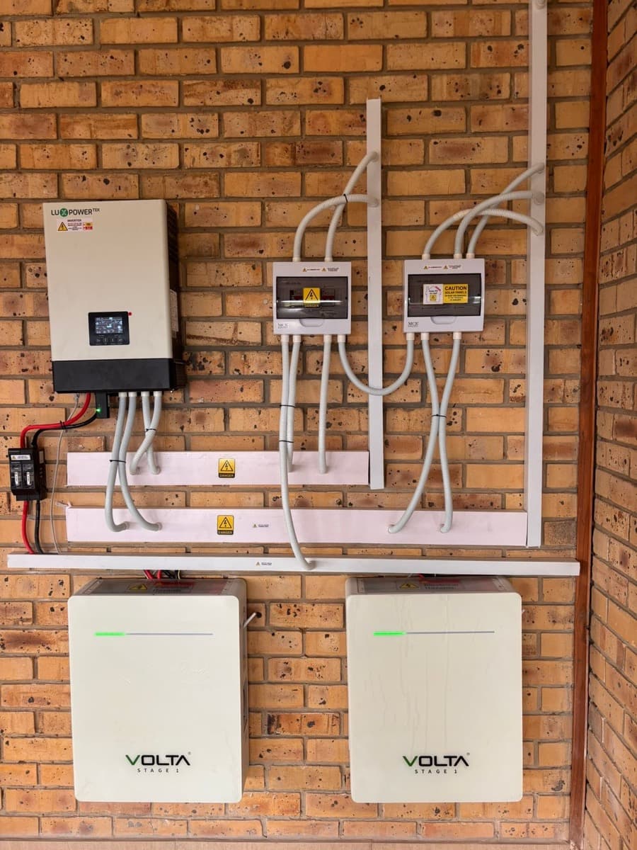 Volta battery and inverter setup